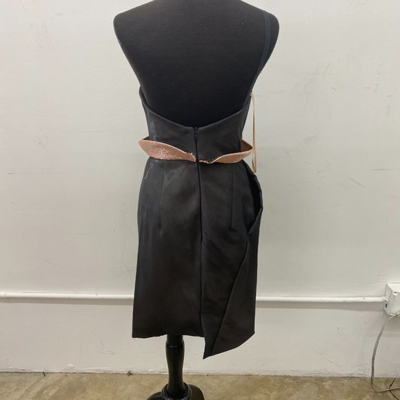 Cocktail Dress With Layering In The Front - Picture 2 of 2